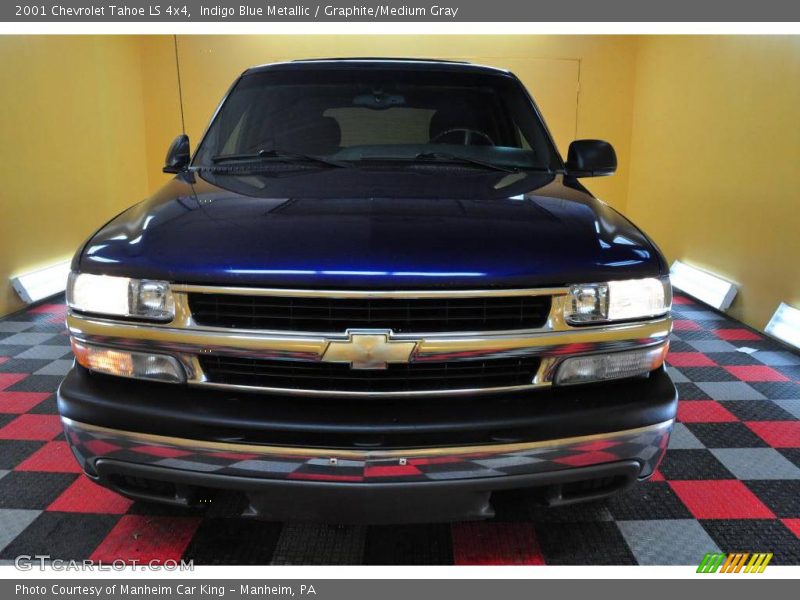 Indigo Blue Metallic / Graphite/Medium Gray 2001 Chevrolet Tahoe LS 4x4