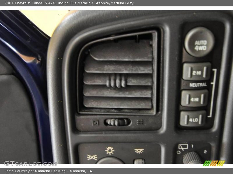 Indigo Blue Metallic / Graphite/Medium Gray 2001 Chevrolet Tahoe LS 4x4