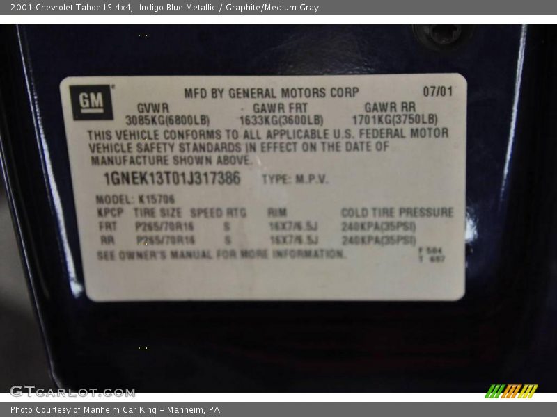 Indigo Blue Metallic / Graphite/Medium Gray 2001 Chevrolet Tahoe LS 4x4
