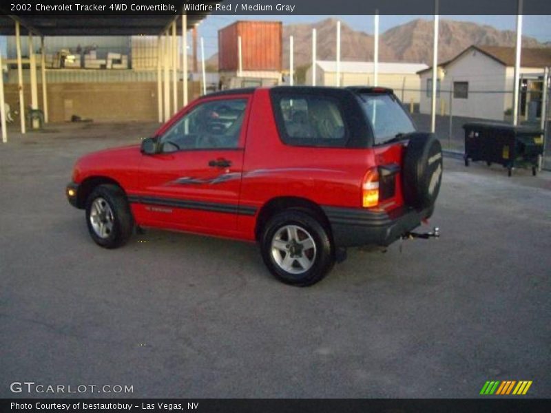 Wildfire Red / Medium Gray 2002 Chevrolet Tracker 4WD Convertible