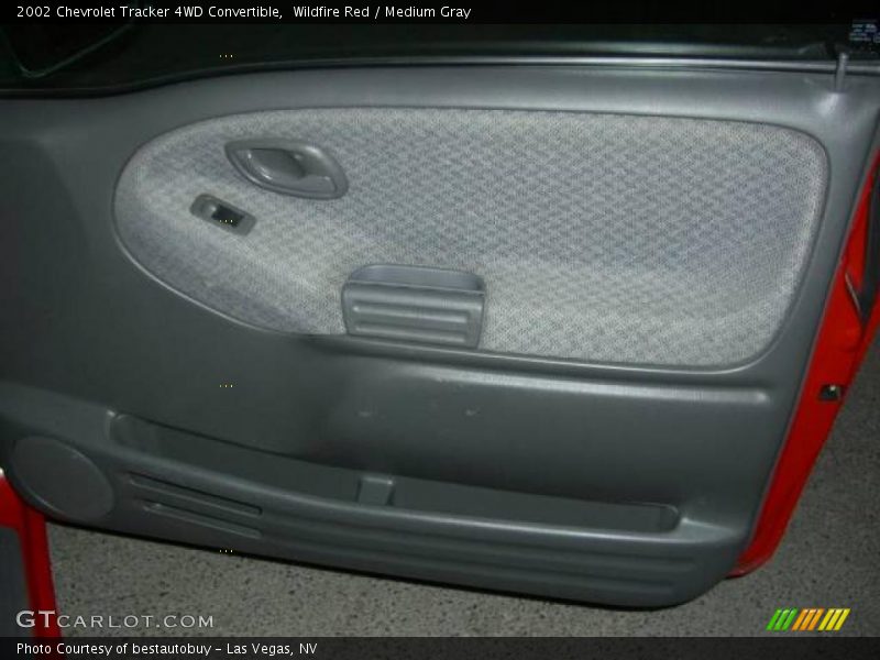 Wildfire Red / Medium Gray 2002 Chevrolet Tracker 4WD Convertible