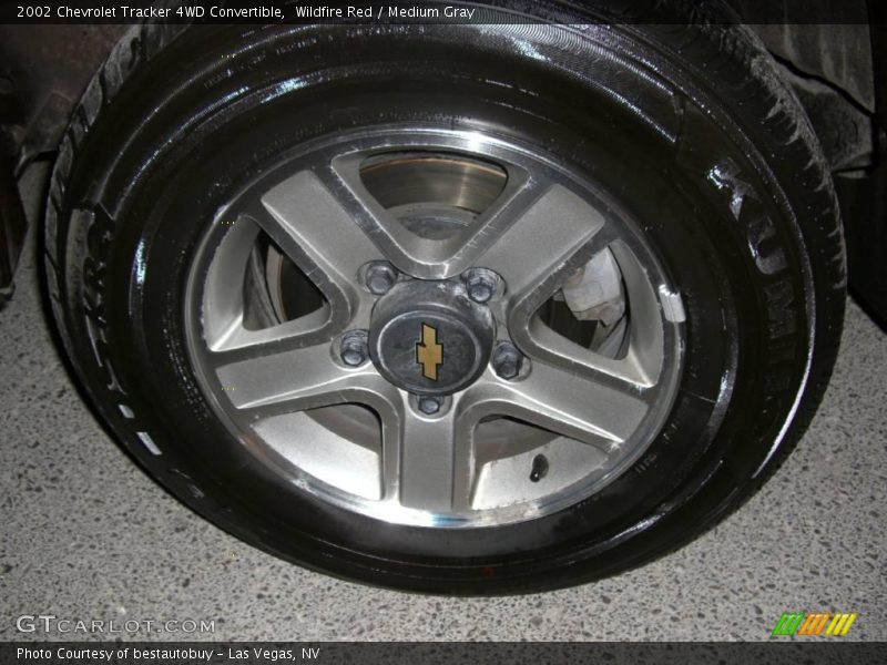 Wildfire Red / Medium Gray 2002 Chevrolet Tracker 4WD Convertible