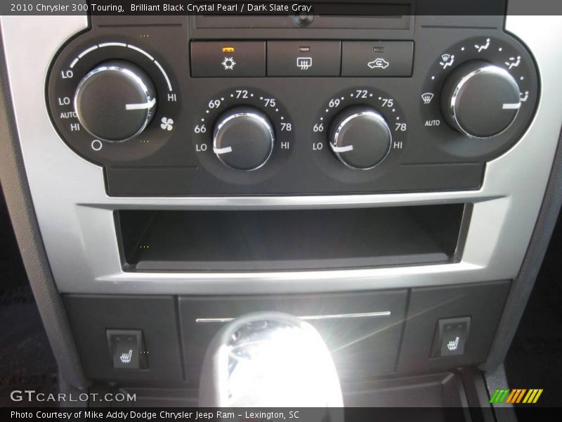 Brilliant Black Crystal Pearl / Dark Slate Gray 2010 Chrysler 300 Touring
