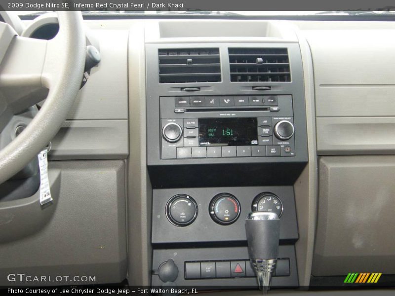 Inferno Red Crystal Pearl / Dark Khaki 2009 Dodge Nitro SE