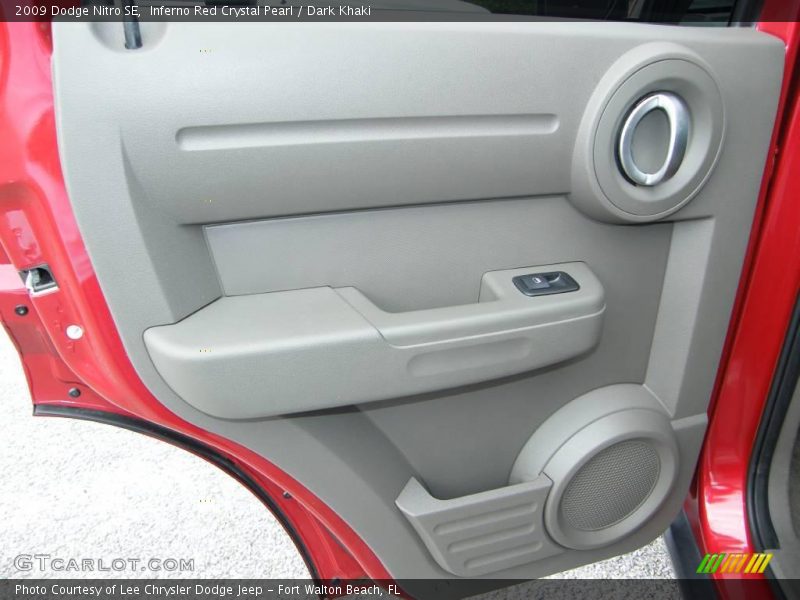 Inferno Red Crystal Pearl / Dark Khaki 2009 Dodge Nitro SE
