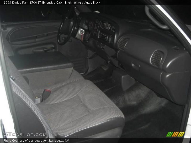 Bright White / Agate Black 1999 Dodge Ram 1500 ST Extended Cab