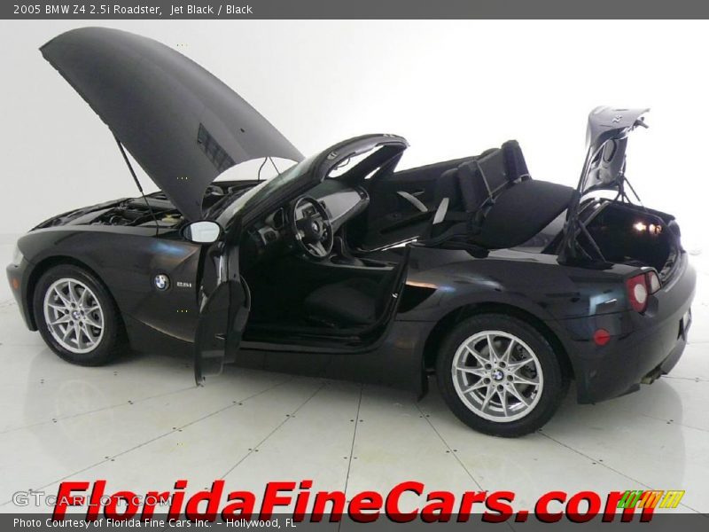 Jet Black / Black 2005 BMW Z4 2.5i Roadster