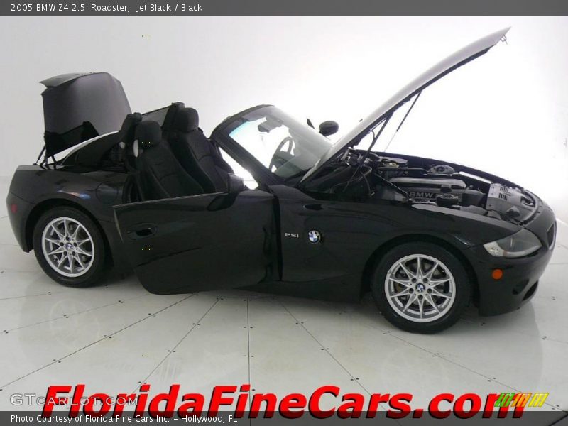 Jet Black / Black 2005 BMW Z4 2.5i Roadster