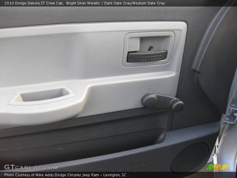 Bright Silver Metallic / Dark Slate Gray/Medium Slate Gray 2010 Dodge Dakota ST Crew Cab