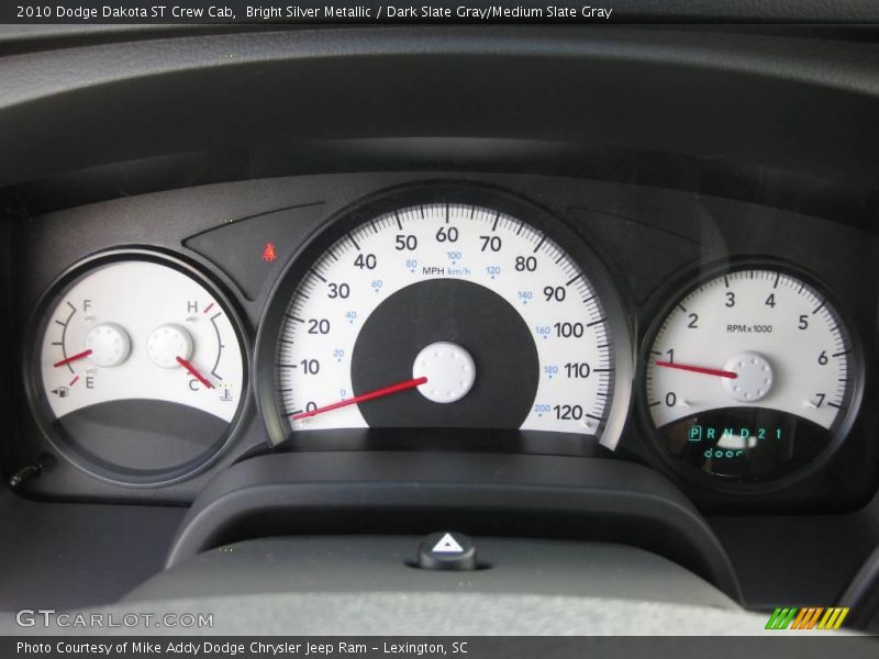 Bright Silver Metallic / Dark Slate Gray/Medium Slate Gray 2010 Dodge Dakota ST Crew Cab