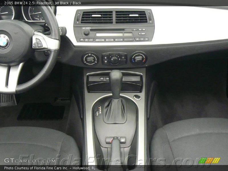 Jet Black / Black 2005 BMW Z4 2.5i Roadster