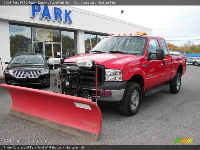Red Clearcoat / Medium Flint 2006 Ford F350 Super Duty XL SuperCab 4x4