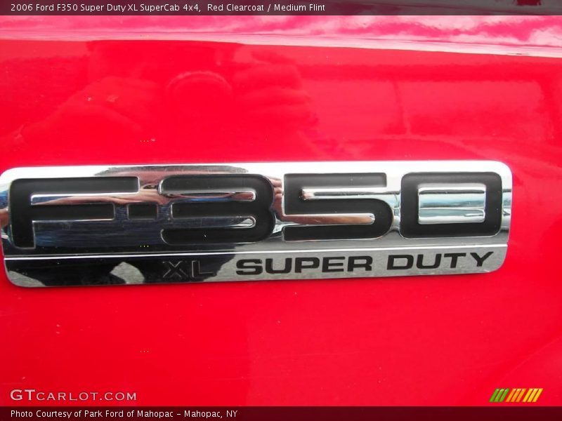 Red Clearcoat / Medium Flint 2006 Ford F350 Super Duty XL SuperCab 4x4