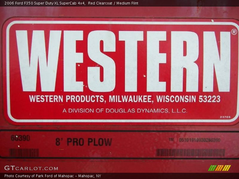 Red Clearcoat / Medium Flint 2006 Ford F350 Super Duty XL SuperCab 4x4