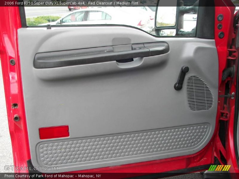 Red Clearcoat / Medium Flint 2006 Ford F350 Super Duty XL SuperCab 4x4