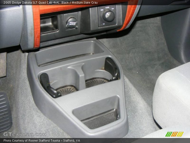 Black / Medium Slate Gray 2005 Dodge Dakota SLT Quad Cab 4x4