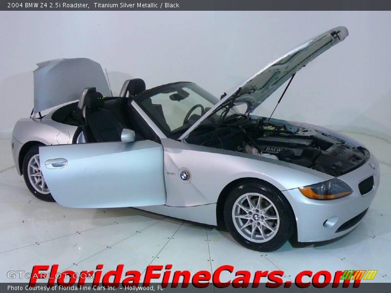 Titanium Silver Metallic / Black 2004 BMW Z4 2.5i Roadster