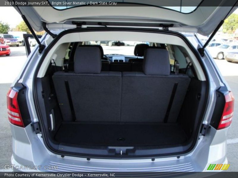 Bright Silver Metallic / Dark Slate Gray 2010 Dodge Journey SXT