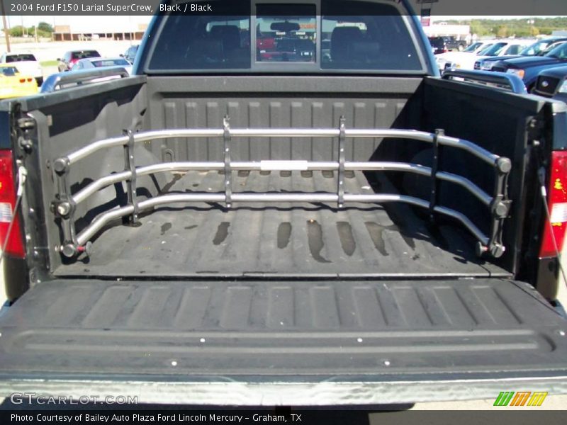 Black / Black 2004 Ford F150 Lariat SuperCrew