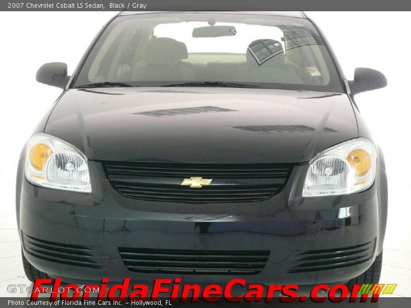 Black / Gray 2007 Chevrolet Cobalt LS Sedan