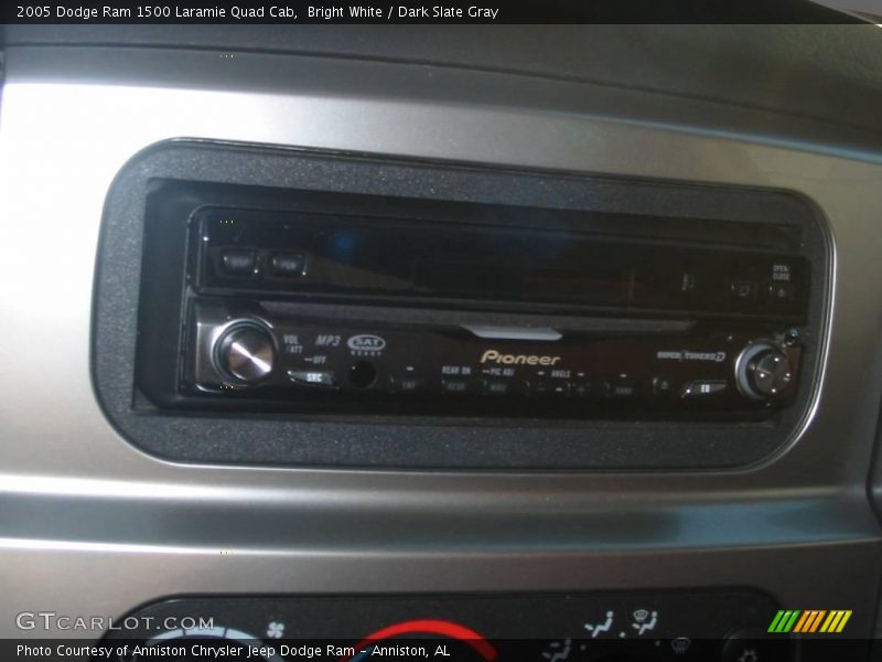 Bright White / Dark Slate Gray 2005 Dodge Ram 1500 Laramie Quad Cab