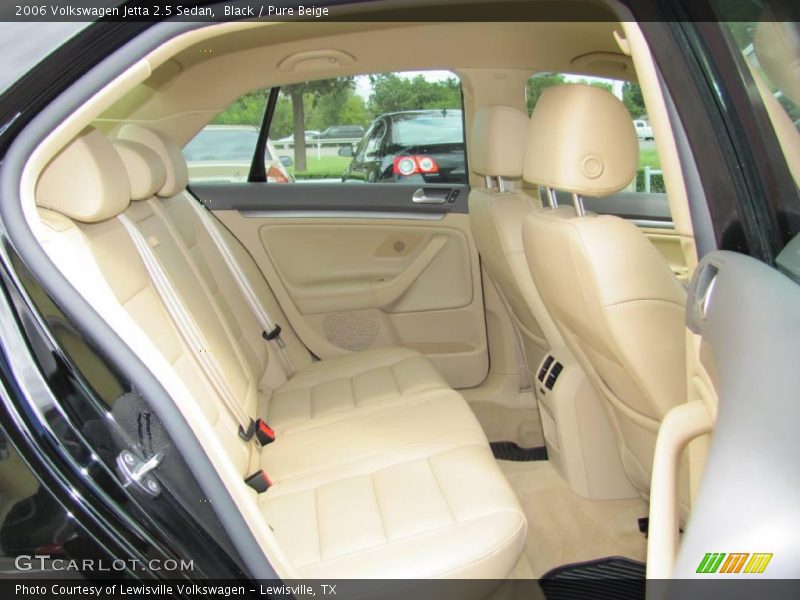 Black / Pure Beige 2006 Volkswagen Jetta 2.5 Sedan