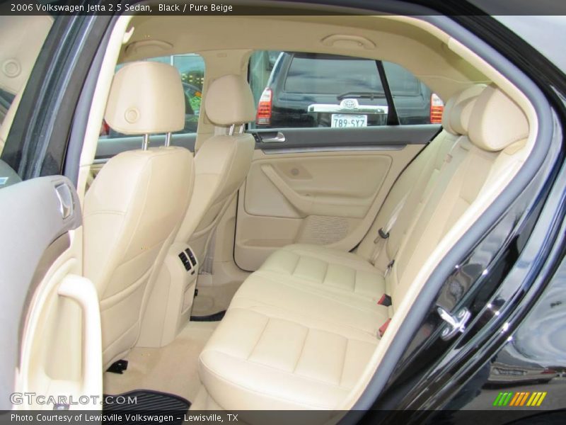 Black / Pure Beige 2006 Volkswagen Jetta 2.5 Sedan