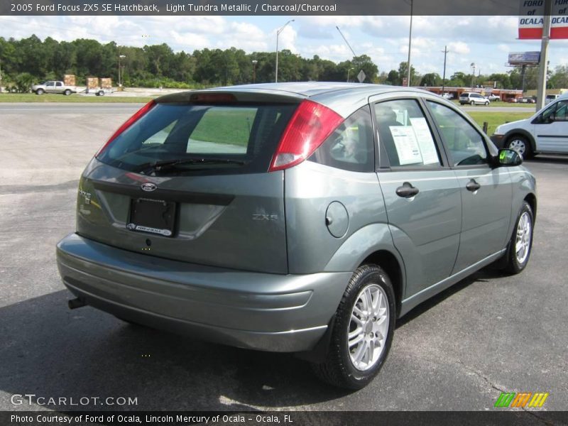 Light Tundra Metallic / Charcoal/Charcoal 2005 Ford Focus ZX5 SE Hatchback