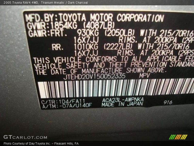 Titanium Metallic / Dark Charcoal 2005 Toyota RAV4 4WD