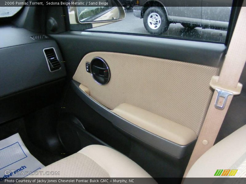 Sedona Beige Metallic / Sand Beige 2006 Pontiac Torrent
