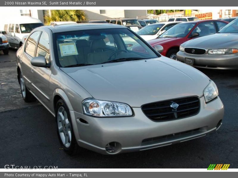 Sunlit Sand Metallic / Blond 2000 Nissan Maxima SE