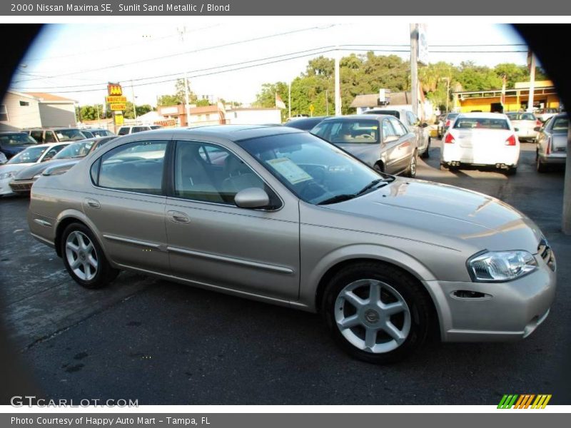 Sunlit Sand Metallic / Blond 2000 Nissan Maxima SE