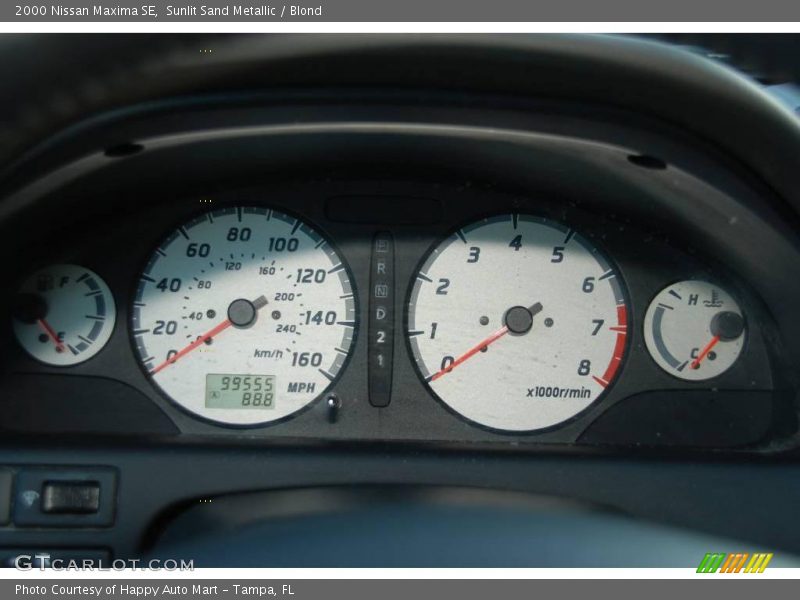 Sunlit Sand Metallic / Blond 2000 Nissan Maxima SE