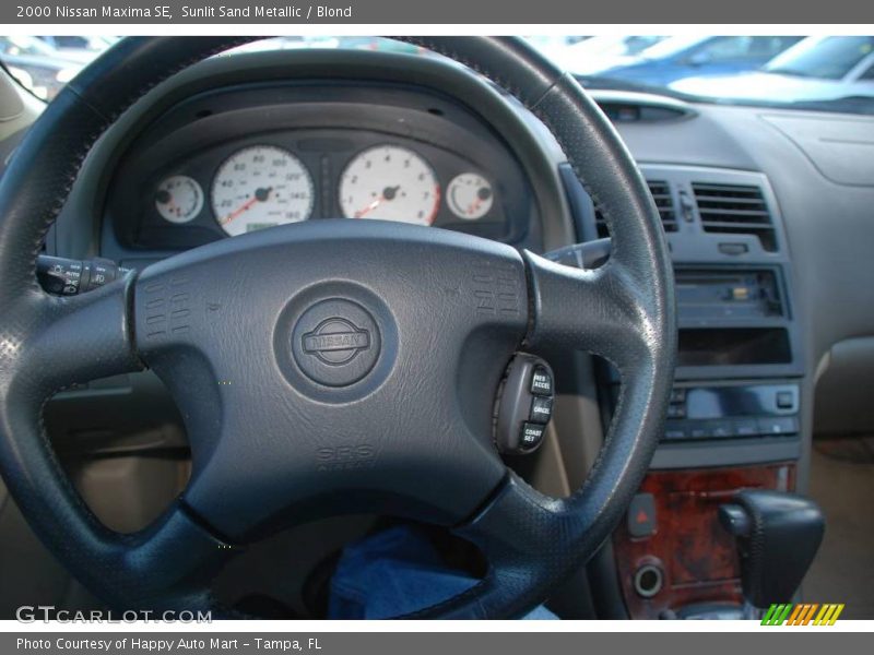 Sunlit Sand Metallic / Blond 2000 Nissan Maxima SE