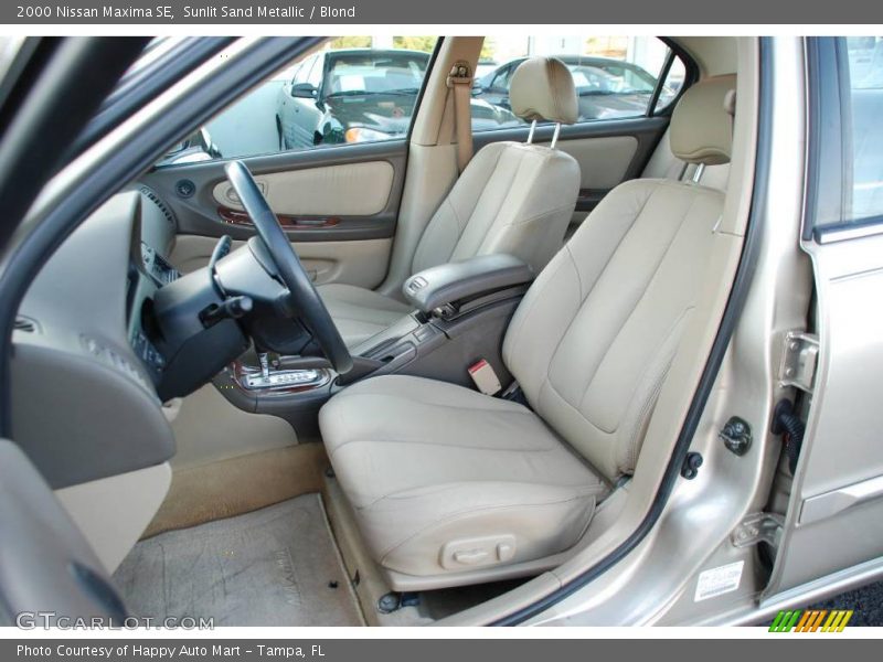 Sunlit Sand Metallic / Blond 2000 Nissan Maxima SE
