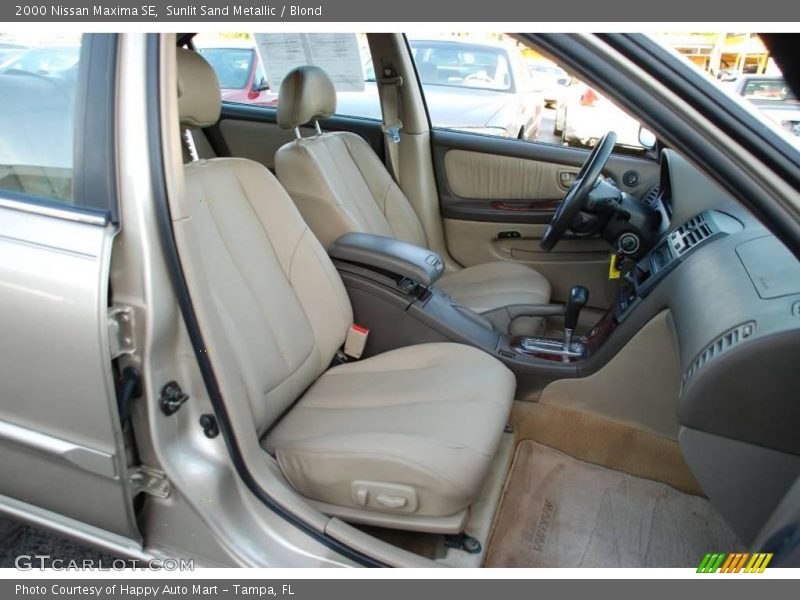 Sunlit Sand Metallic / Blond 2000 Nissan Maxima SE