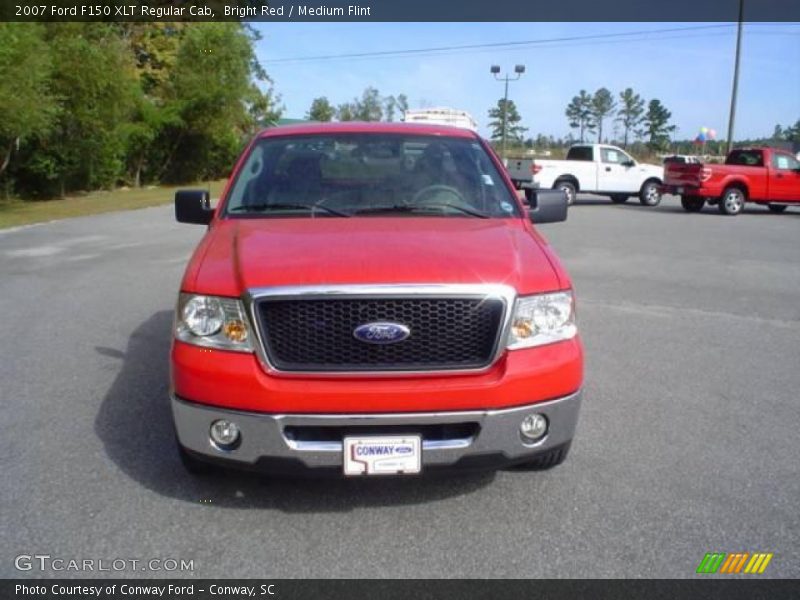 Bright Red / Medium Flint 2007 Ford F150 XLT Regular Cab