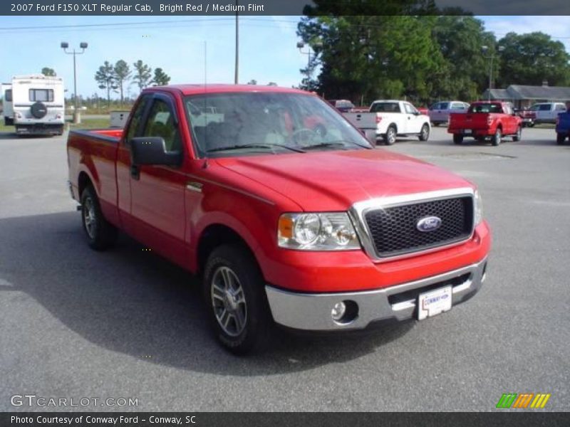 Bright Red / Medium Flint 2007 Ford F150 XLT Regular Cab