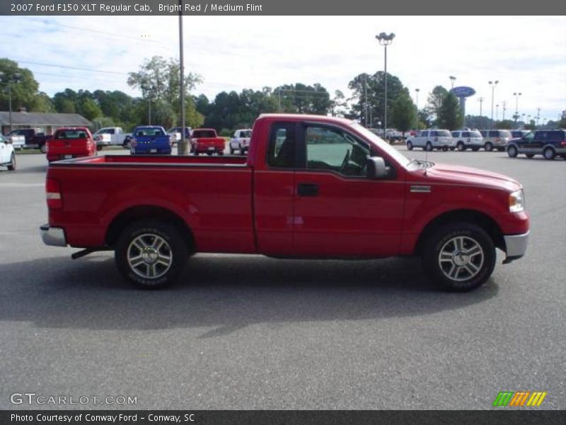 Bright Red / Medium Flint 2007 Ford F150 XLT Regular Cab