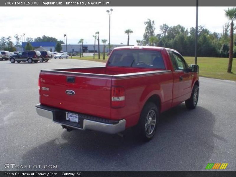 Bright Red / Medium Flint 2007 Ford F150 XLT Regular Cab