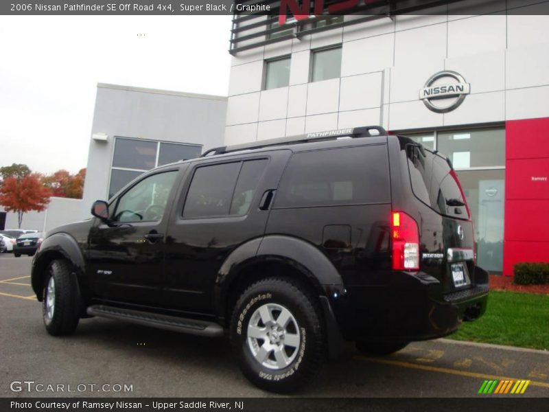 Super Black / Graphite 2006 Nissan Pathfinder SE Off Road 4x4