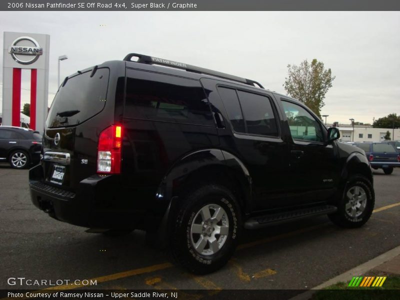 Super Black / Graphite 2006 Nissan Pathfinder SE Off Road 4x4