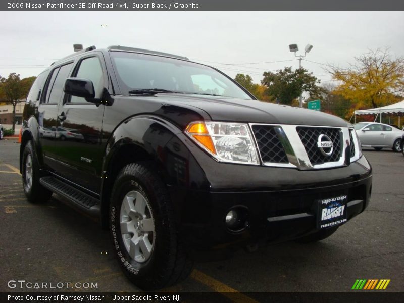 Super Black / Graphite 2006 Nissan Pathfinder SE Off Road 4x4