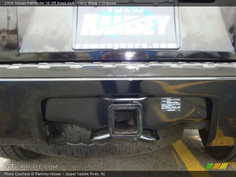Super Black / Graphite 2006 Nissan Pathfinder SE Off Road 4x4