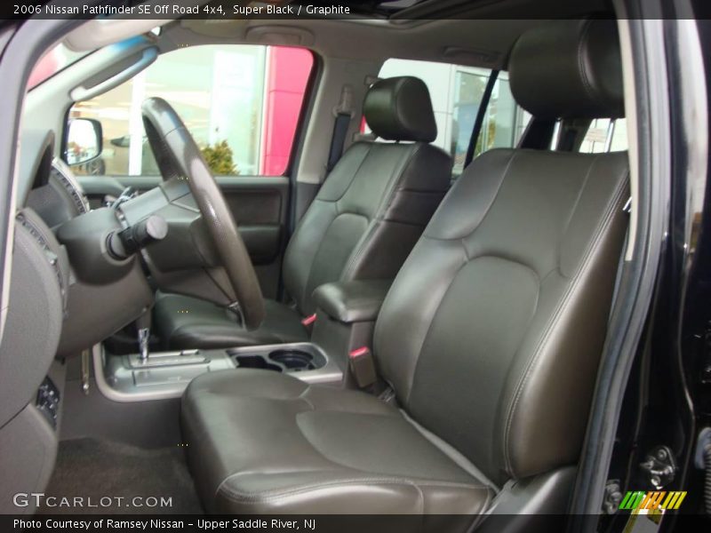 Super Black / Graphite 2006 Nissan Pathfinder SE Off Road 4x4