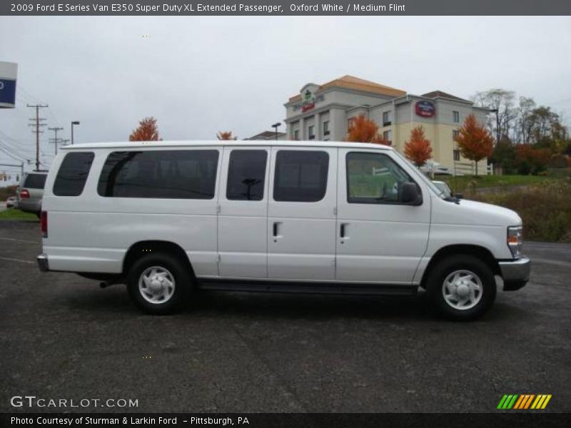 Oxford White / Medium Flint 2009 Ford E Series Van E350 Super Duty XL Extended Passenger