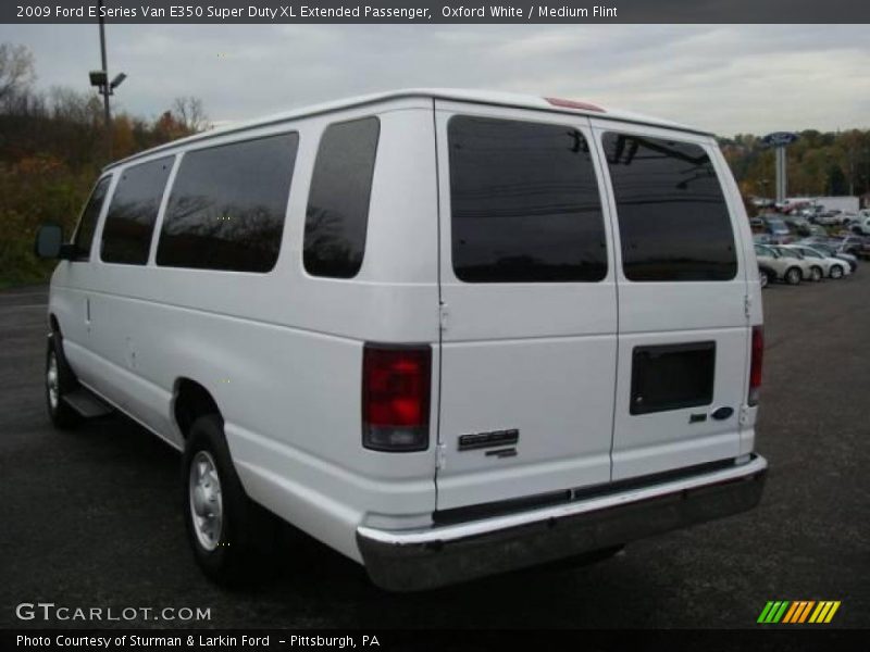 Oxford White / Medium Flint 2009 Ford E Series Van E350 Super Duty XL Extended Passenger