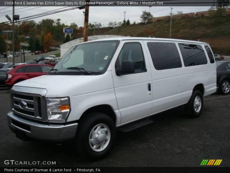 Oxford White / Medium Flint 2009 Ford E Series Van E350 Super Duty XL Extended Passenger