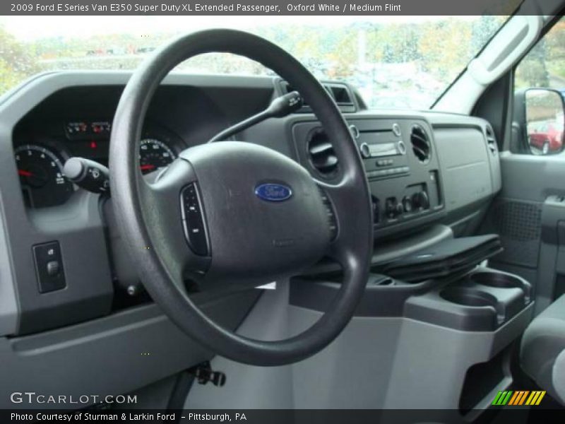 Oxford White / Medium Flint 2009 Ford E Series Van E350 Super Duty XL Extended Passenger