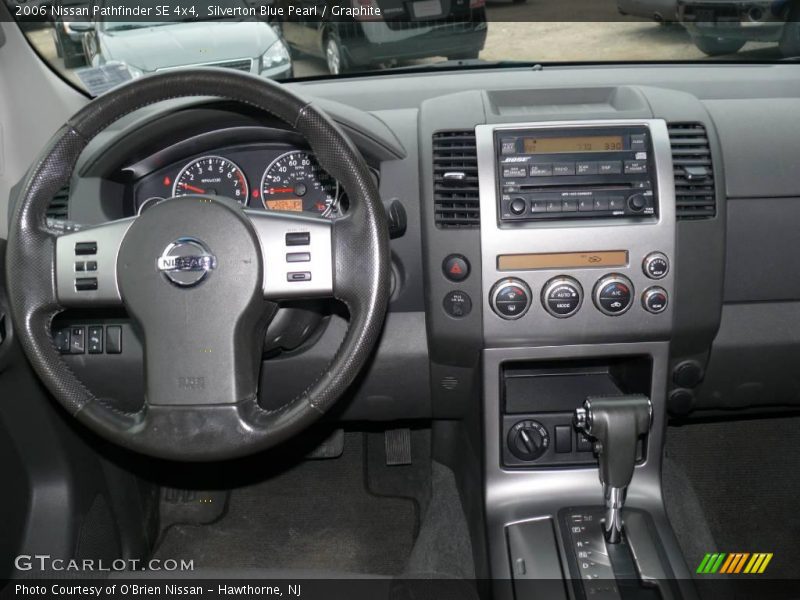 Silverton Blue Pearl / Graphite 2006 Nissan Pathfinder SE 4x4